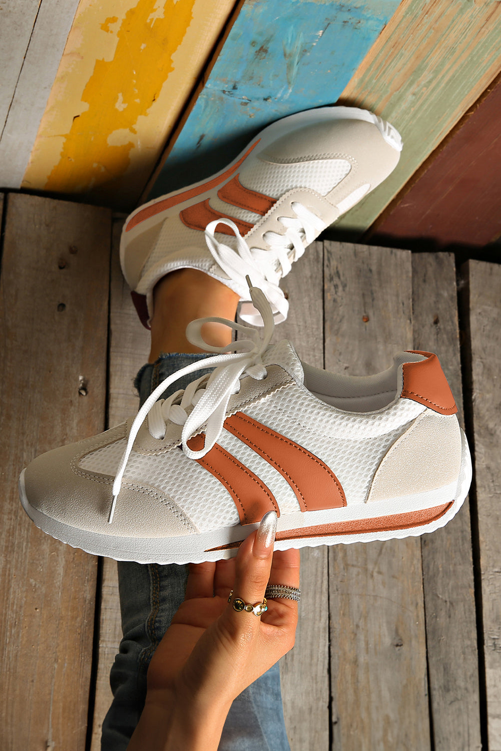 Blackish Green Patchwork Breathable Lace Up Sneakers