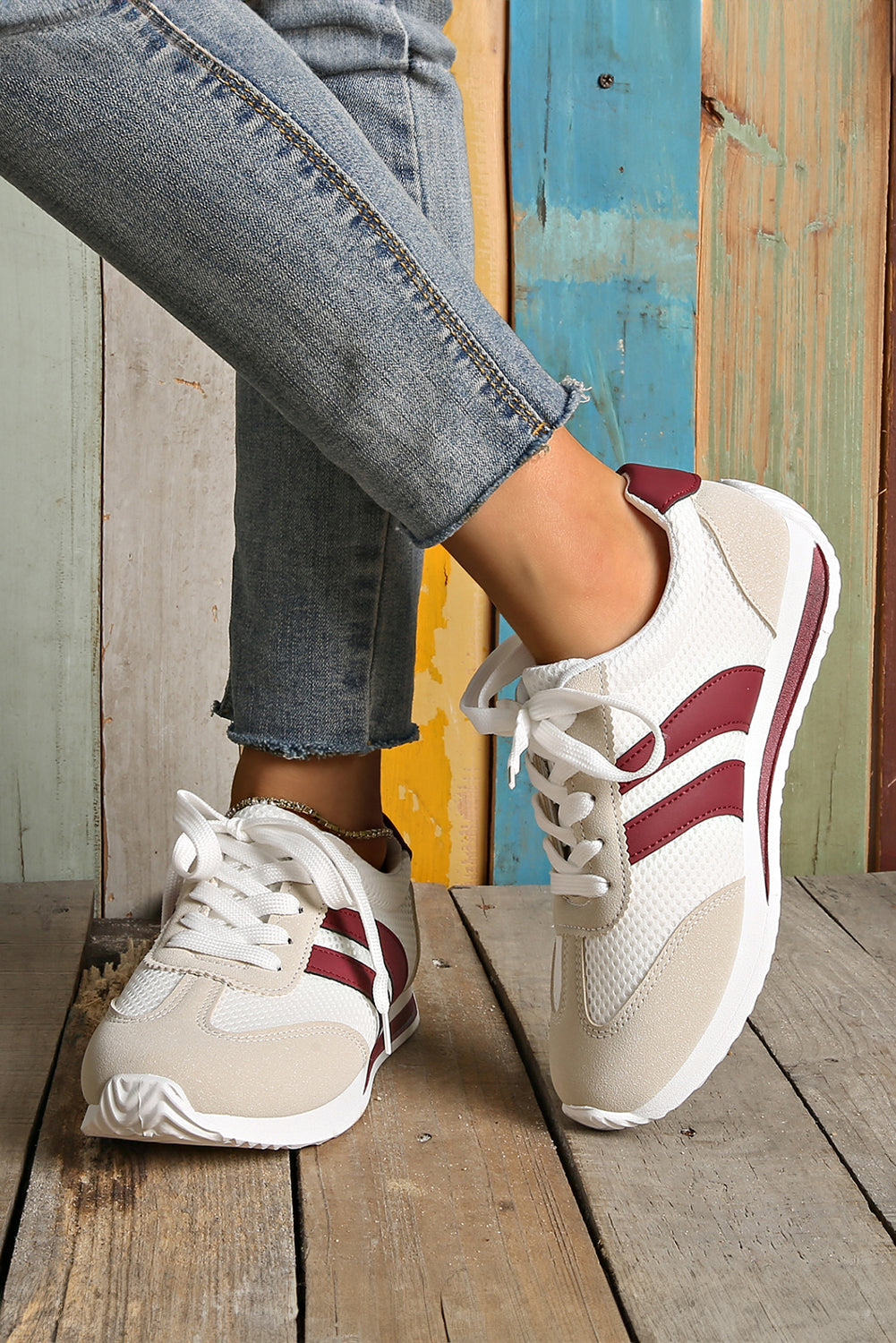 Blackish Green Patchwork Breathable Lace Up Sneakers